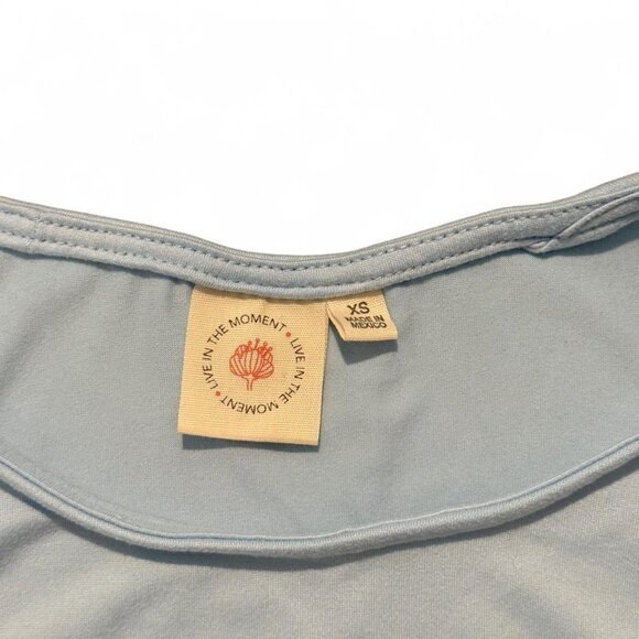 Light blue tank top - Picture 2 of 3